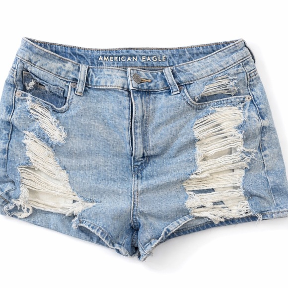 American Eagle Outfitters Pants - American Eagle Mom Shorts Size 8 Comfort Stretch Distressed Denim